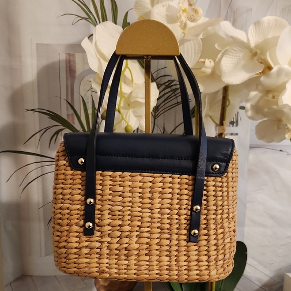 Kate Spade Navy and Tan Woven Shoulder Bag - Picture 3 of 11
